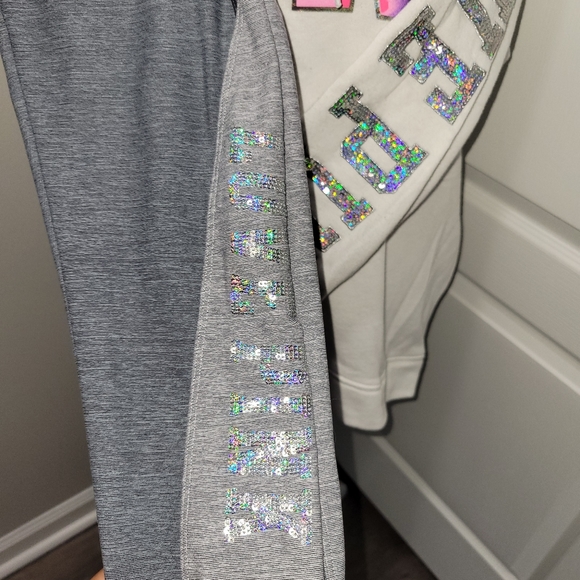 VS PINK WATERCOLOR BLING SET - Picture 5 of 17